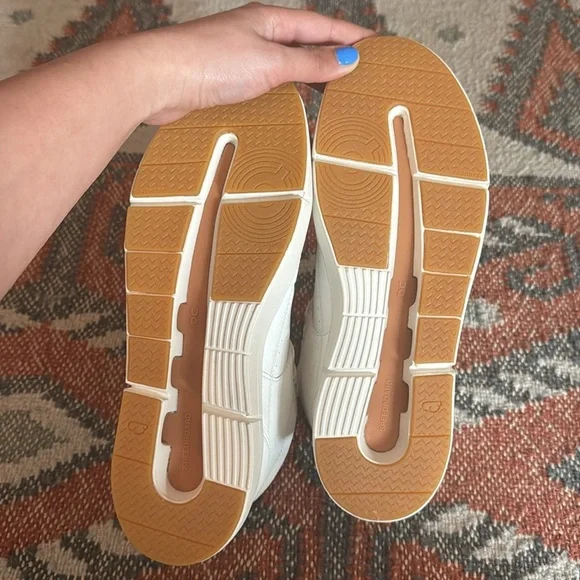 NWT On The Roger Clubhouse Mid in White & Sandstone men’s size 7 - Picture 11 of 13